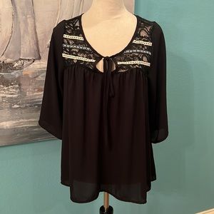 ZOUK Black Lace Bohemian Style Blouse, Small